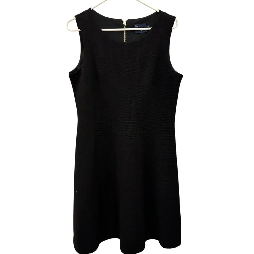 Just...Taylor Black Textured Polyester Sleeveless Knee Length Dress‎ Gold Zip 12